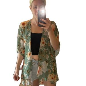 NWT floral kimono